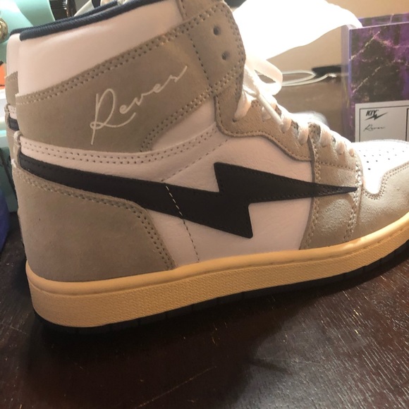 Air Kiy Jordan 1 size 8.5 - Picture 4 of 5